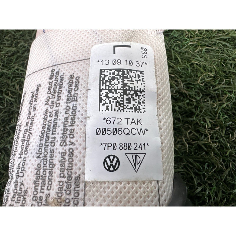 Airbag сидіння (airbag / безпека) Volkswagen Touareg NF 2012 3.0 Hybrid CGFA 7P0880241D