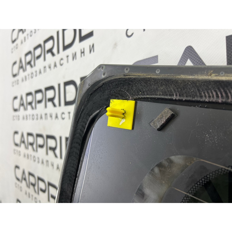Стекло крышки багажника (стекла и зеркала) Jeep Grand Cherokee WK2 2014 3.0 Diesel 68211614AA