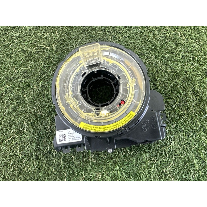 Подрулевой шлейф (электрика) AUDI A4 B8 2010 2.0 CAEB 8K0953568G