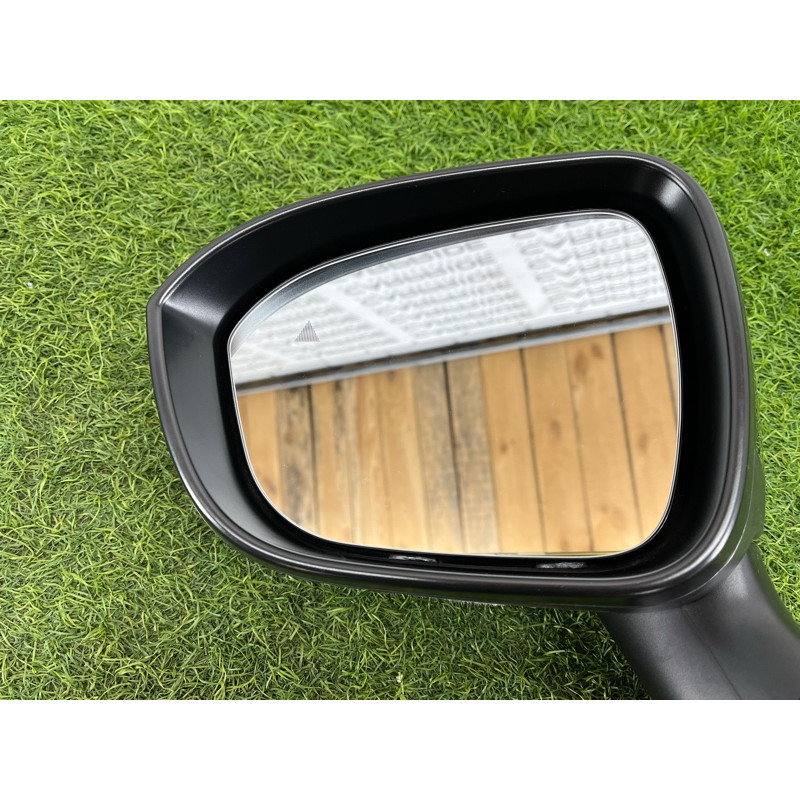 Зеркало (стекла и зеркала) Nissan Rogue T33 2023 1.5 KR15DDT 963026RY0A