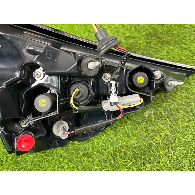 Задний фонарь (оптика) Nissan Rogue T33 2023 1.5 KR15DDT 265506RR1A