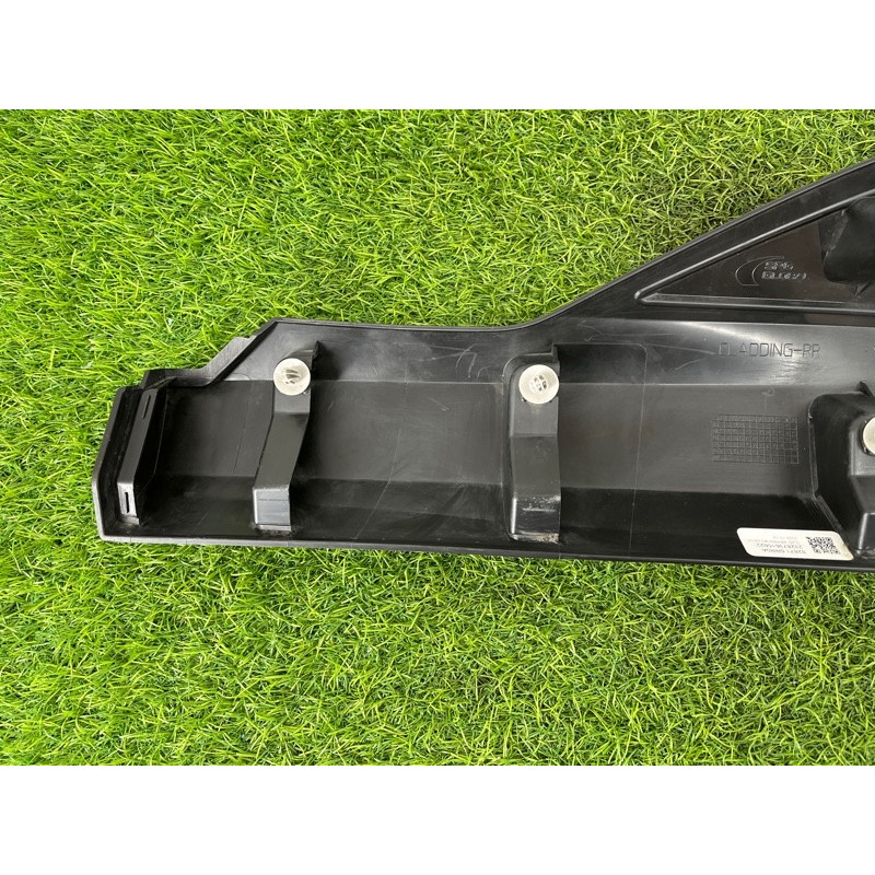 Накладка двері зовнішня (кузов і елементи) Nissan Rogue T33 2023 1.5 KR15DDT 828716RR0A
