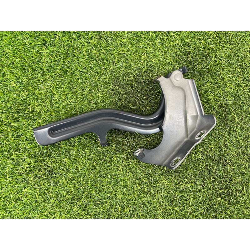 Петля капота (кузов и элементы) Nissan Rogue T33 2023 1.5 KR15DDT 654016RA0A