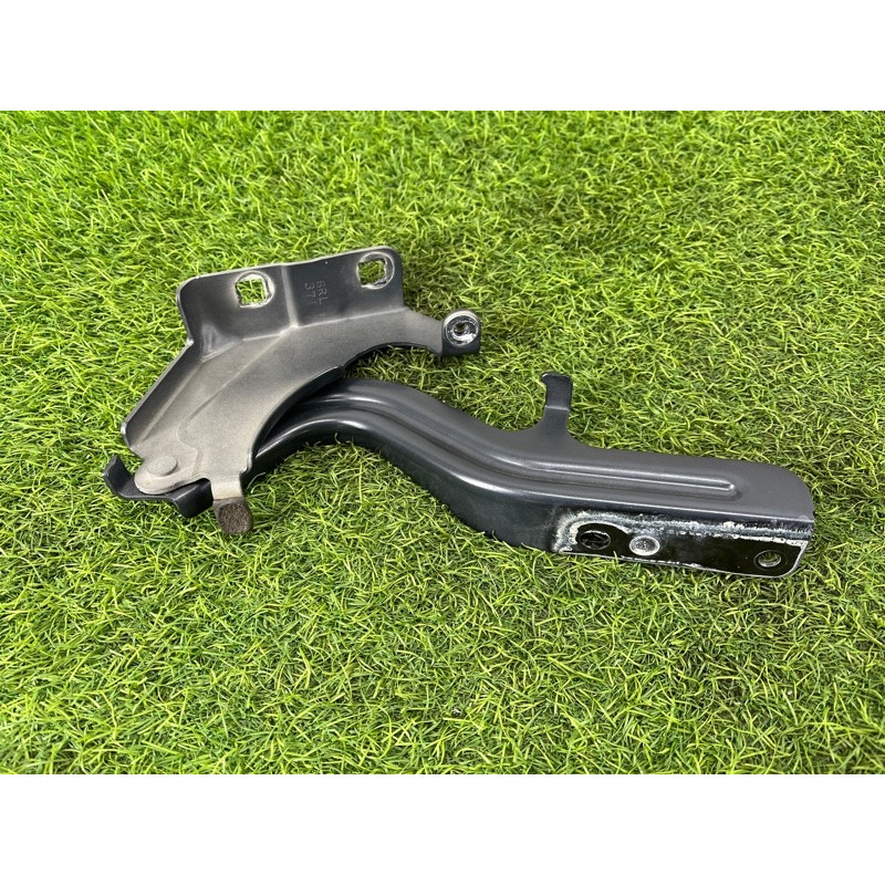 Петля капота (кузов и элементы) Nissan Rogue T33 2023 1.5 KR15DDT 654016RA0A