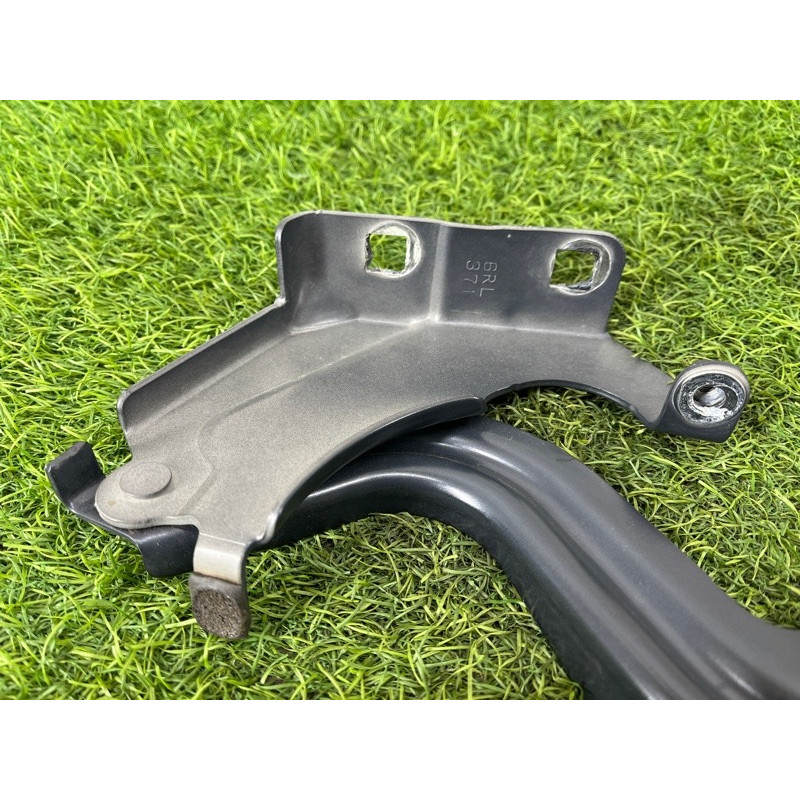 Петля капота (кузов и элементы) Nissan Rogue T33 2023 1.5 KR15DDT 654016RA0A