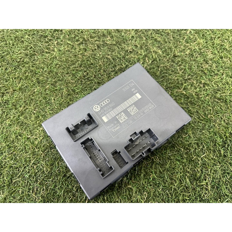 Блок управления сиденьем (электрика / блоки управления) AUDI A8 D4 2011 4.2 CDRA 4H0959860