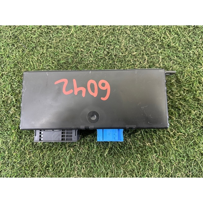 Блок управления ZGW (электрика / блоки управления) BMW X3 F25 2012 3.0 61355B5DFC7