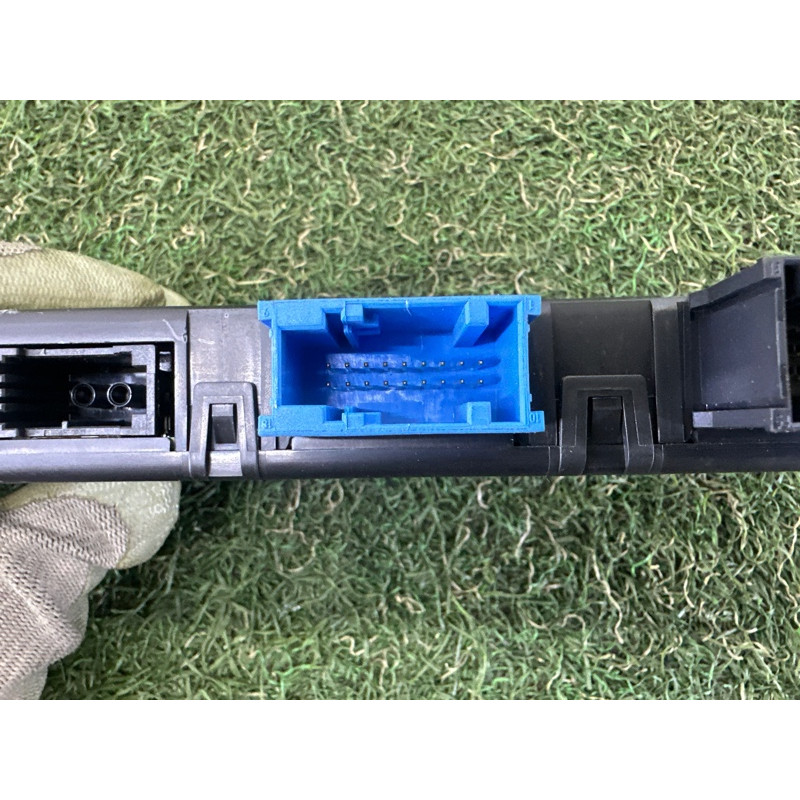 Блок управления ZGW (электрика / блоки управления) BMW X3 F25 2012 3.0 61355B5DFC7