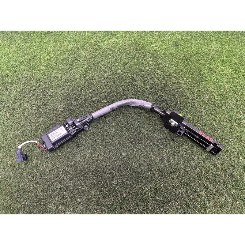 Кронштейн ремня безопасности (салон) AUDI A8 D4 2011 4.2 CDRA 4H0857833