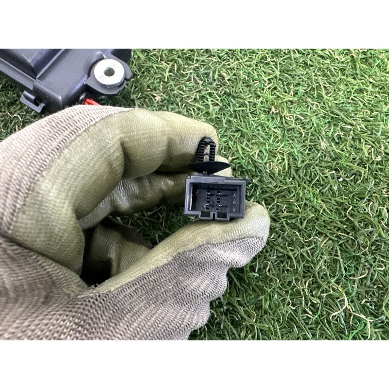 Кронштейн ремня безопасности (салон) AUDI A8 D4 2011 4.2 CDRA 4H0857833