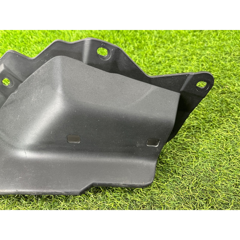Бризговик (кузов і елементи) Nissan Rogue T33 2023 1.5 KR15DDT 638446RR0A