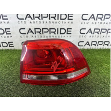 Задний фонарь