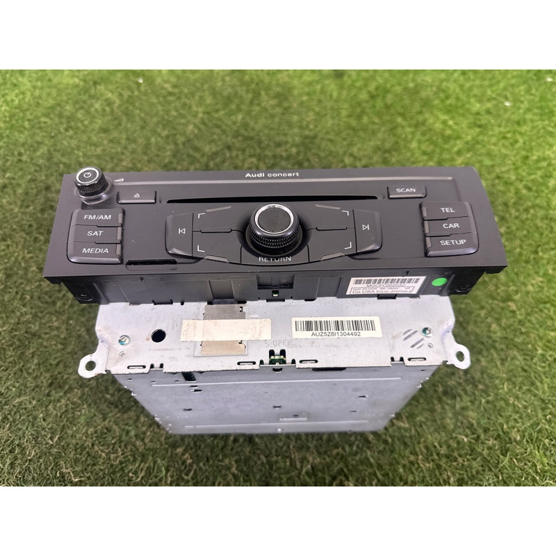 Блок управления мультимедиа (электрика / блоки управления) AUDI A4 B8 2010 2.0 CAEB 8T1035186R
