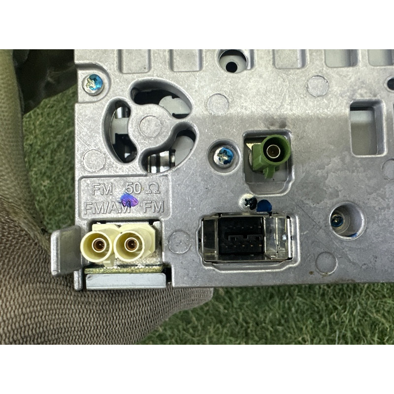 Блок управления мультимедиа (электрика / блоки управления) AUDI A4 B8 2010 2.0 CAEB 8T1035186R