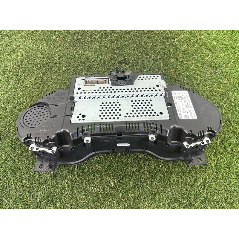 Панель приборов (салон) AUDI A8 D4 2011 4.2 CDRA 4H0920980CX