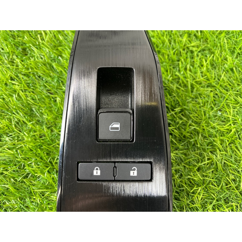 Кнопка стеклоподъемника (электрика / кнопки) Nissan Rogue T33 2023 1.5 KR15DDT 254116XJ0B