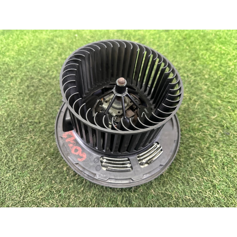 Мотор печки (отопление и кондиционирование) BMW X3 F25 2012 3.0 64119227670