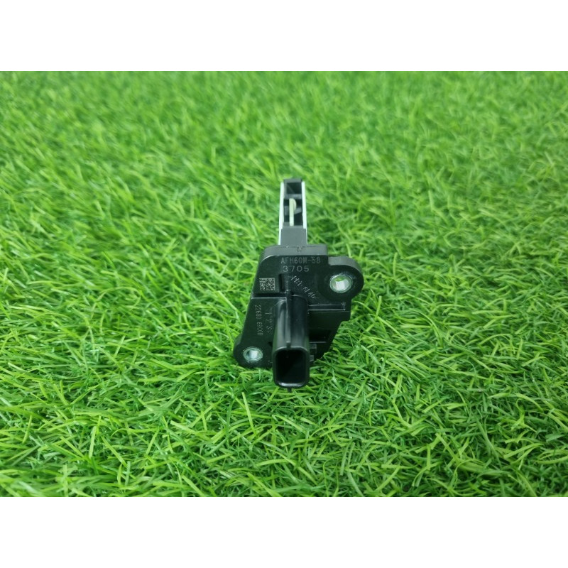 Датчик массового расхода воздуха (электрика двигателя) Nissan Rogue T33 2023 1.5 KR15DDT 226806RC0B