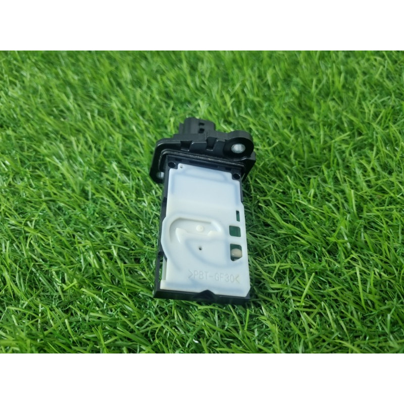 Датчик массового расхода воздуха (электрика двигателя) Nissan Rogue T33 2023 1.5 KR15DDT 226806RC0B