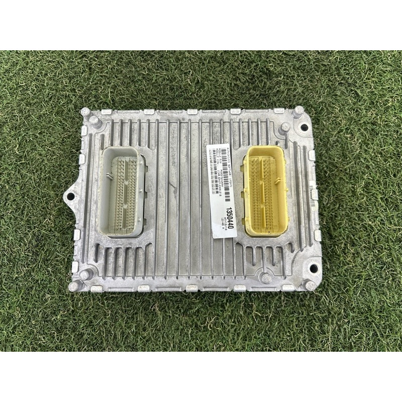 Блок управления двигателем (электрика / блоки управления) Jeep Grand Cherokee WK2 2018 3.6 68330924AA