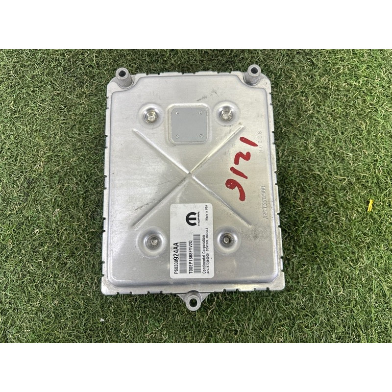 Блок управления двигателем (электрика / блоки управления) Jeep Grand Cherokee WK2 2018 3.6 68330924AA