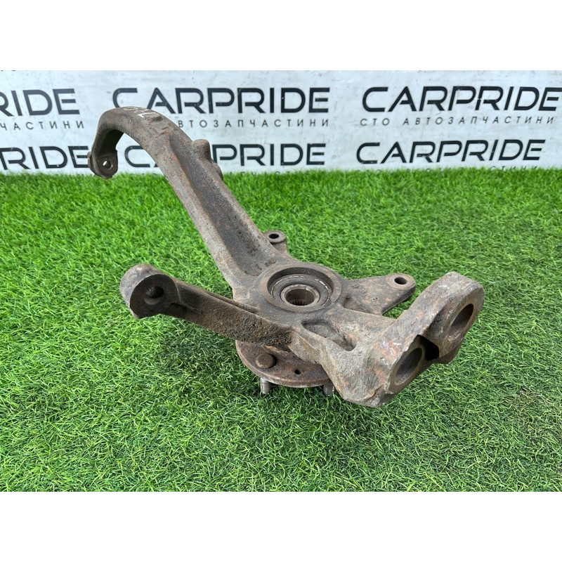 Цапфа підвіски (підвіска) Mazda 6 GG 2007 2.0 RF7J GP9A3303X