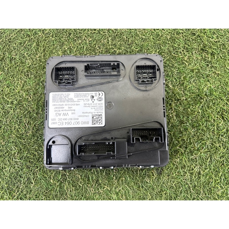 Модуль BCM (электрика / блоки управления) AUDI A4 B9 2018 2.0 DBPA 8W0907064EC