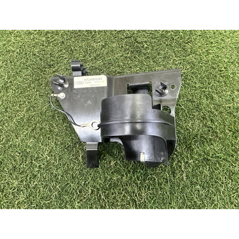 Кріплення паливного фільтра (закрытая категория) LAND ROVER RANGE ROVER Sport L494 2016 3.0 Diesel LR081087