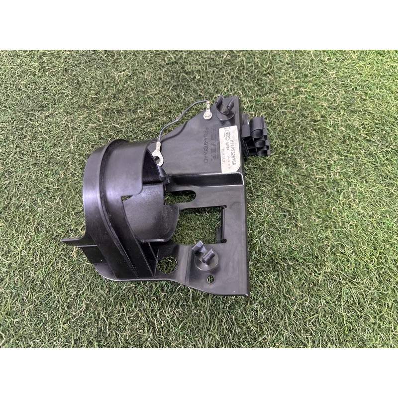 Кріплення паливного фільтра (закрытая категория) LAND ROVER RANGE ROVER Sport L494 2016 3.0 Diesel LR081087