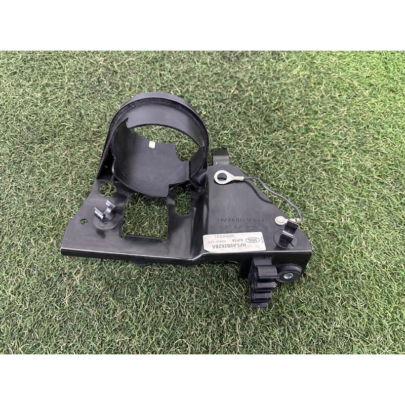 Кріплення паливного фільтра (закрытая категория) LAND ROVER RANGE ROVER Sport L494 2016 3.0 Diesel LR081087