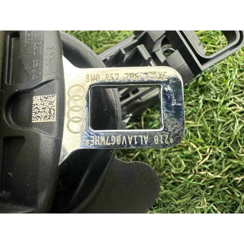 Ремень безопасности (airbag / безопасность) AUDI A4 B9 2018 2.0 DBPA 8W0857706JJXE