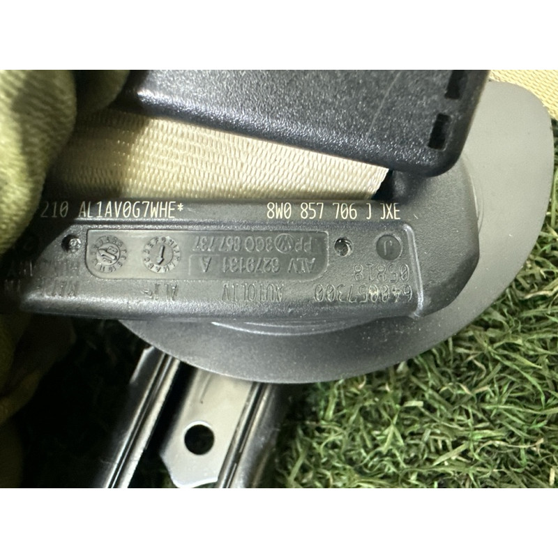 Ремень безопасности (airbag / безопасность) AUDI A4 B9 2018 2.0 DBPA 8W0857706JJXE