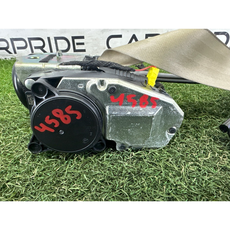 Ремень безопасности (airbag / безопасность) AUDI A4 B9 2018 2.0 DBPA 8W0857705GJXE