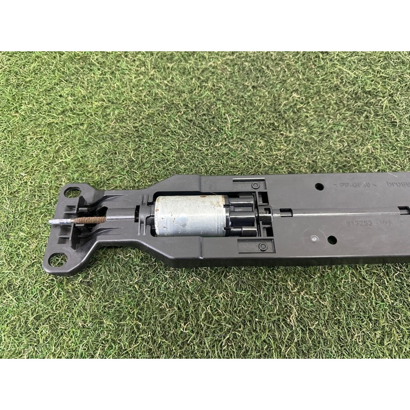 Моторчик регулировки сидения (электрика) BMW 7-series F01 2011 3.0 N54 52109168753