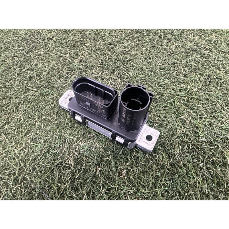 Реле свечей накала (электрика) LAND ROVER RANGE ROVER Sport L494 2016 3.0 Diesel LR084648