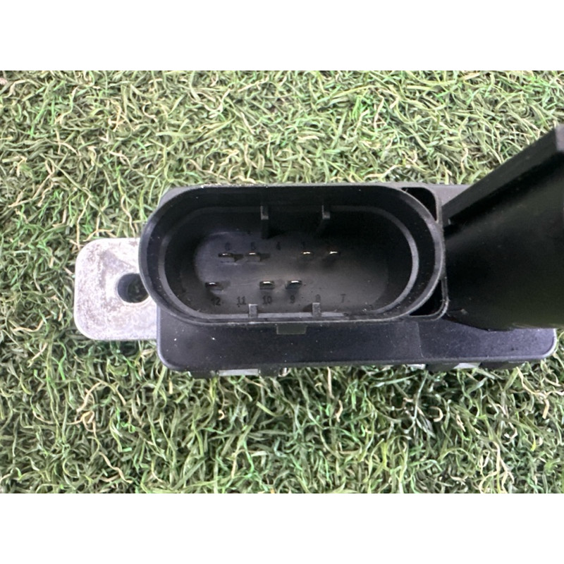 Реле свечей накала (электрика) LAND ROVER RANGE ROVER Sport L494 2016 3.0 Diesel LR084649