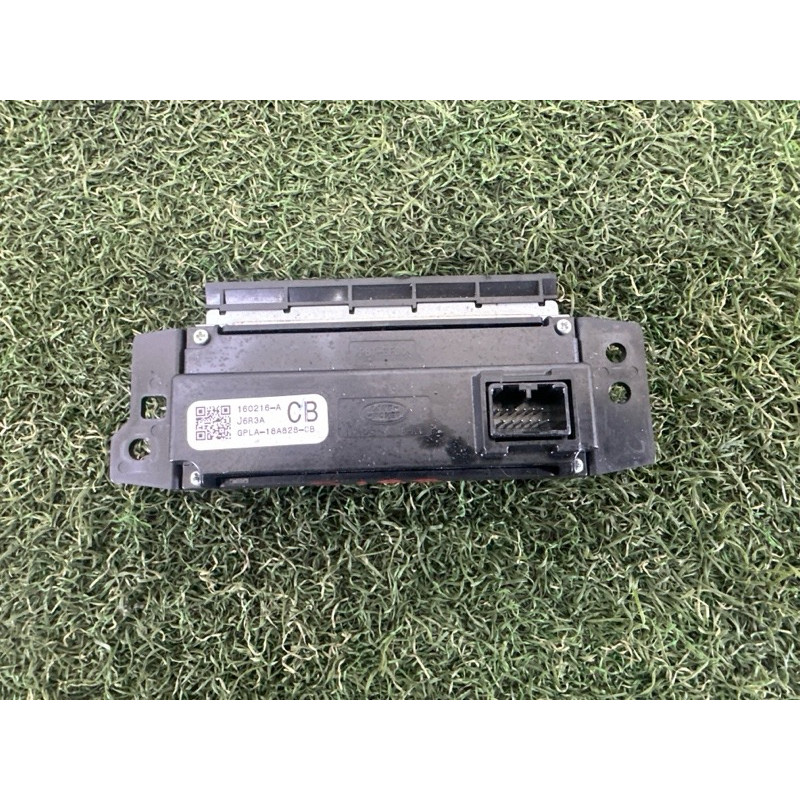 Информационный дисплей (электрика) LAND ROVER RANGE ROVER Sport L494 2016 3.0 Diesel LR070390