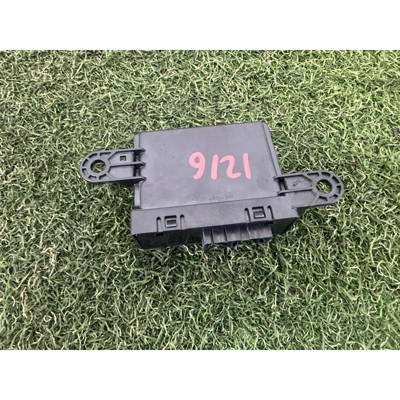 Блок управления парктрониками (электрика / блоки управления) Jeep Grand Cherokee WK2 2018 3.6 68254089AJ