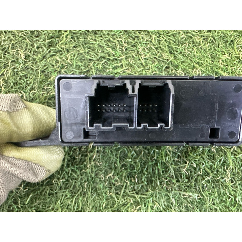 Блок управления парктрониками (электрика / блоки управления) Jeep Grand Cherokee WK2 2018 3.6 68254089AJ