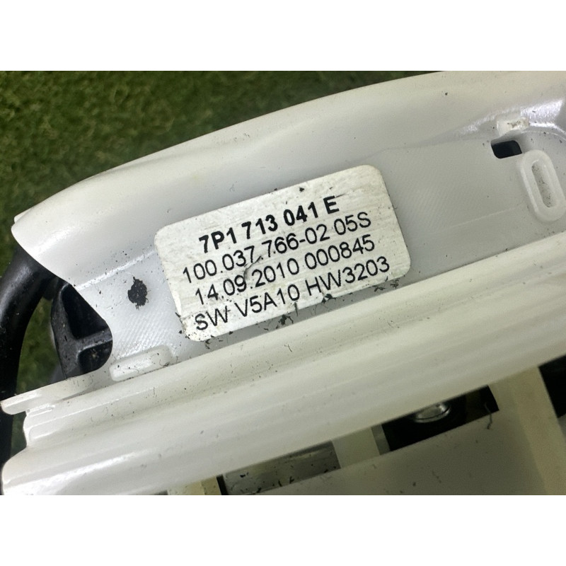 Селектор АКПП (трансмиссия) Volkswagen Touareg NF 2012 3.0 Hybrid CGFA 7P1713105