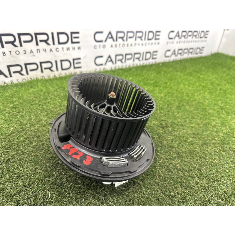 Мотор печки (отопление и кондиционирование) BMW X3 F25 2012 3.0 64119227670