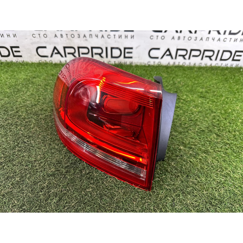 Задний фонарь (оптика) Volkswagen Touareg NF 2012 3.0 TDI 7P6945095E