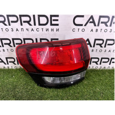 Задний фонарь