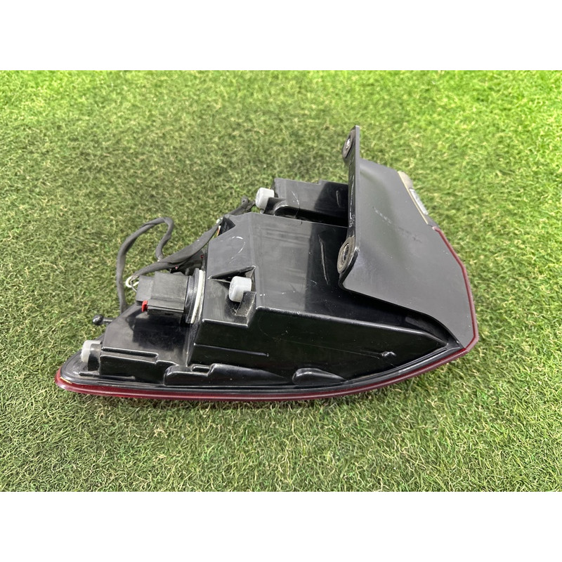 Задний фонарь (оптика) Jeep Grand Cherokee WK2 2018 3.6 68142943AG