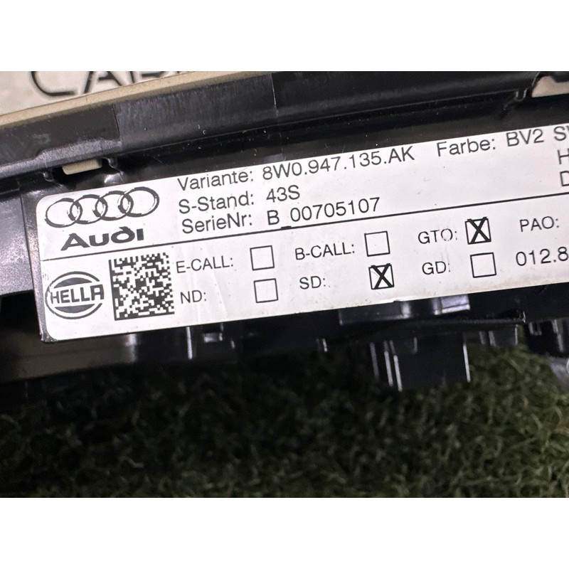 Салонний світильник (салон) AUDI A4 B9 2018 2.0 DBPA 8W0947135AKBV2