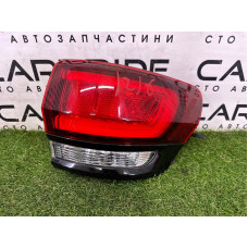 Задний фонарь