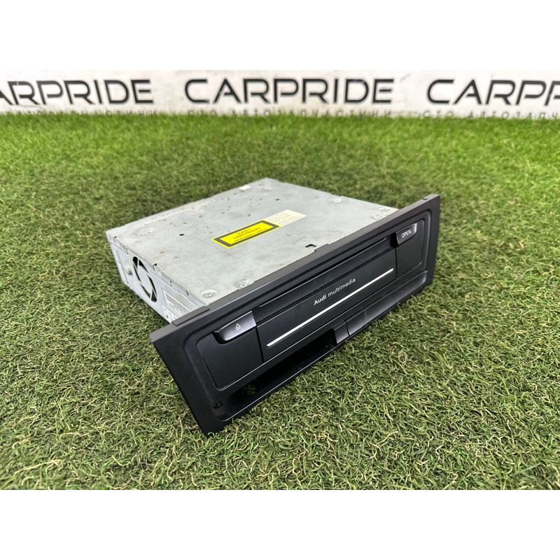 Блок управления мультимедиа (электрика / блоки управления) AUDI Q5 8R 2010 3.2 CALB 8T1035664A