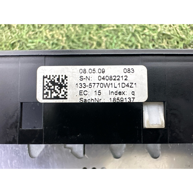 Блок управления мультимедиа (электрика / блоки управления) AUDI Q5 8R 2010 3.2 CALB 8T1035664A