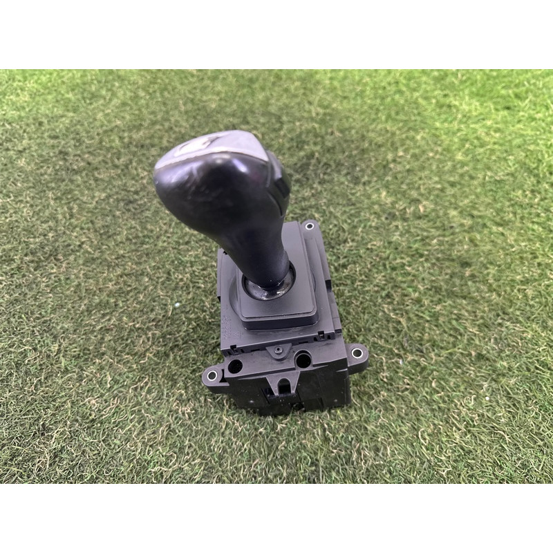 Селектор АКПП (трансмиссия) BMW 7-series F01 2011 3.0 N54 61317950390