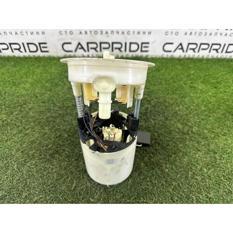 Топливный насос (топливная система) BMW X1 E84 2014 2.0 16147163298